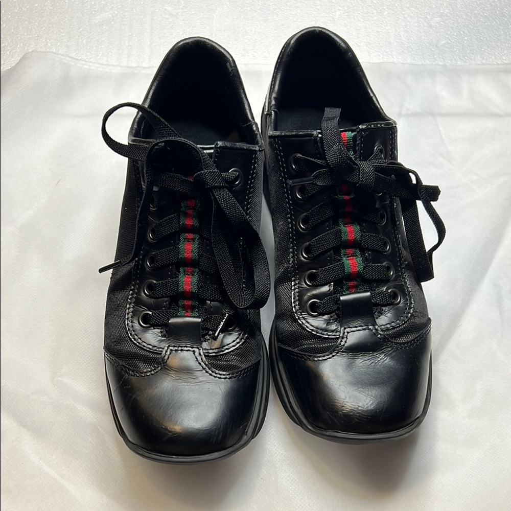 GUCCI Women’s Black Leather Sneakers